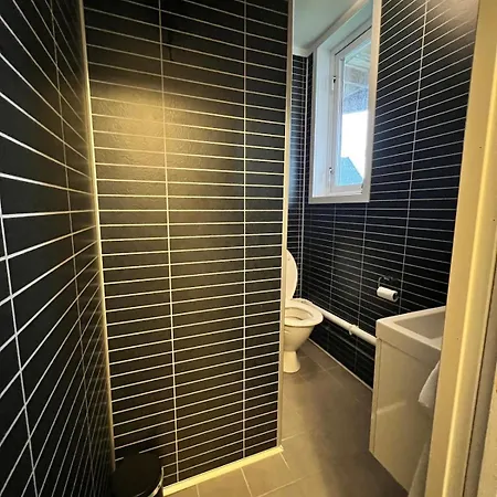 Renovated 2-bedroom -72 M2 Center! *