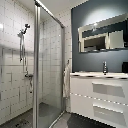 Renovated 2-bedroom -72 M2 Center! شقة ترومسو