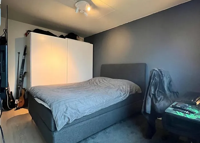 Renovated 2-bedroom -72 M2 Center! Appartement *