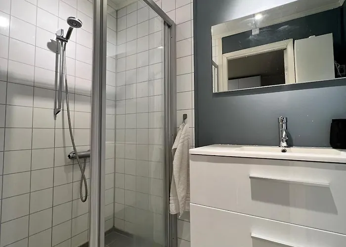 Renovated 2-bedroom -72 M2 Center! Apartamento Tromsø