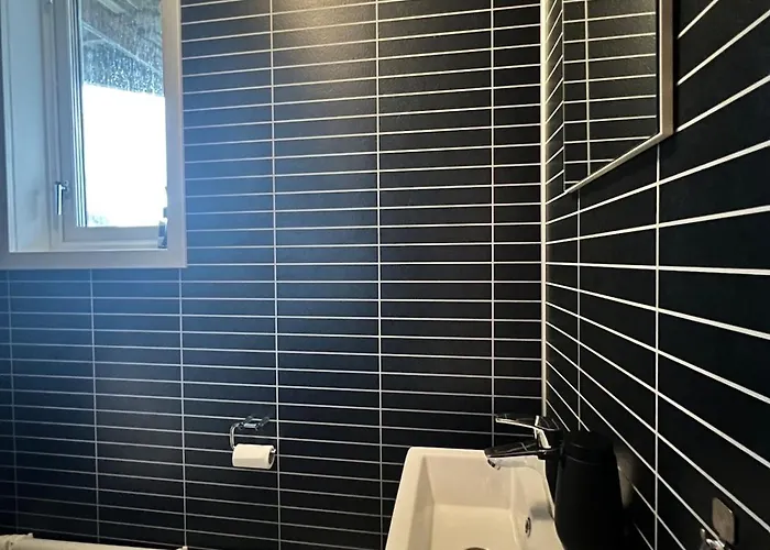 Renovated 2-bedroom -72 M2 Center! Appartement *